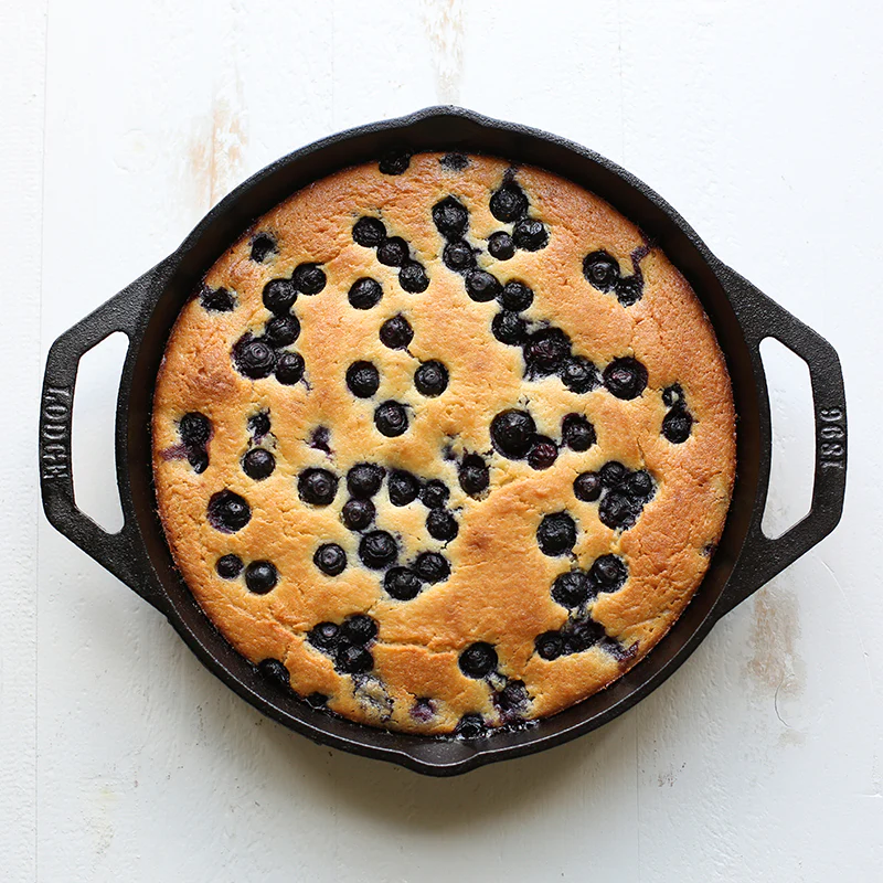 Cast Iron Dual-Handle Pan - Image 31