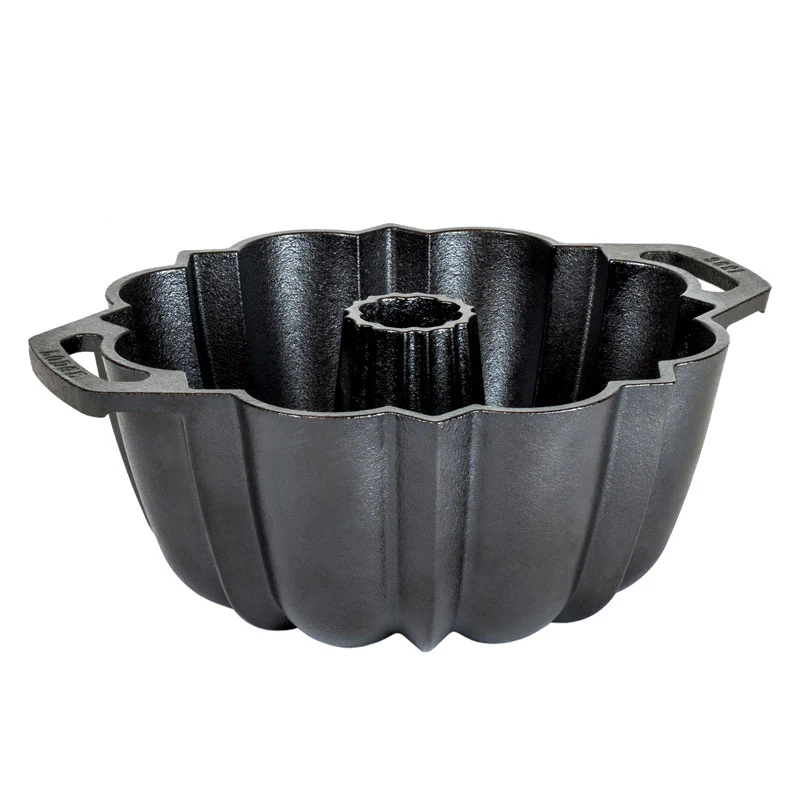Seasoned Cast Iron Fluted Cake Pan - Image 7